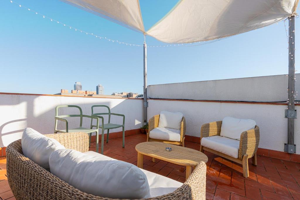 White penthouse - 3