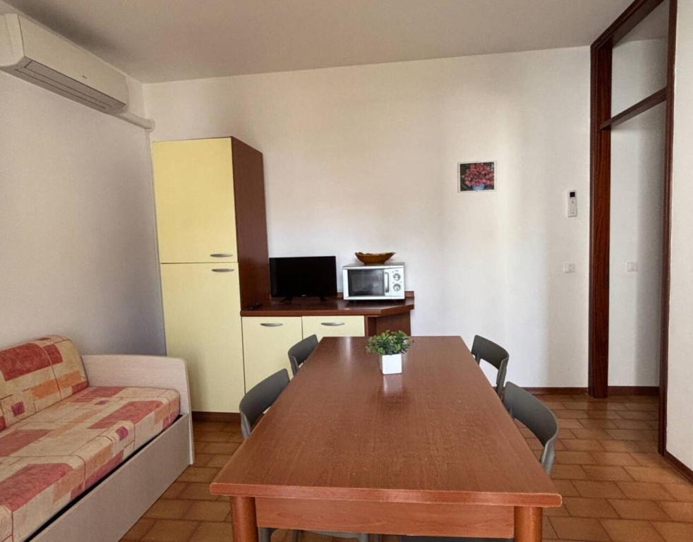 Villa with garden on the shores of Bibione - 3