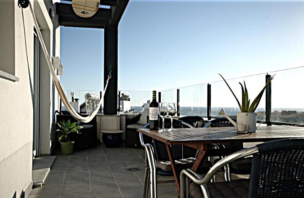 SUNSET DIVINE Views, Terrace , Pool , Garage- Fibre - 3