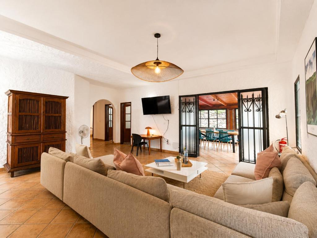 La Casa Finca Tabaiba by TOR - 5