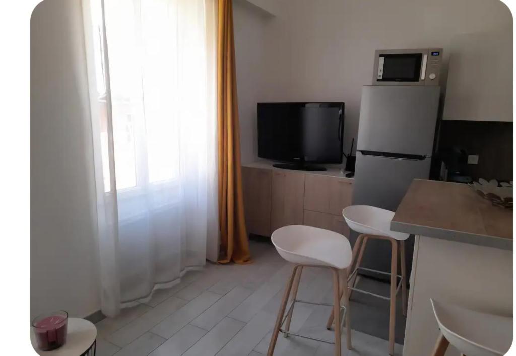Duplex centre historique frejus - 3