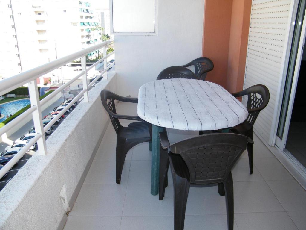 Amplio apartamento con piscina y parking - 6 pers. - ES-314-44 - 2