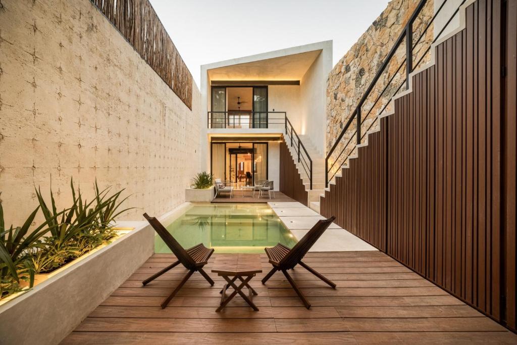 Design Retreat with Pool in Centro Merida Santiago - 1