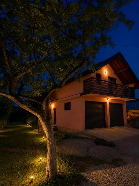 Sweet House, 2 Bedrooms, Free Parking, Near Sarajevo & Jahorina - 2
