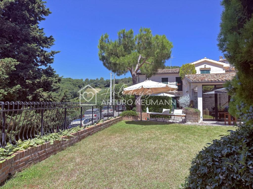 144 - Porzione di villa IN ORIGINALE PIETRA DEL CONERO CON MERAVIGLIOSA VISTA MARE wifi aria condizionata SPIAGGIA WHITE IN OMAGGIO dal lun al ven fino al 2 agosto - 1