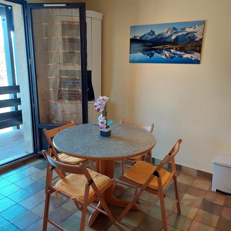 Studio with stunning view of Serre Chevalier - 3