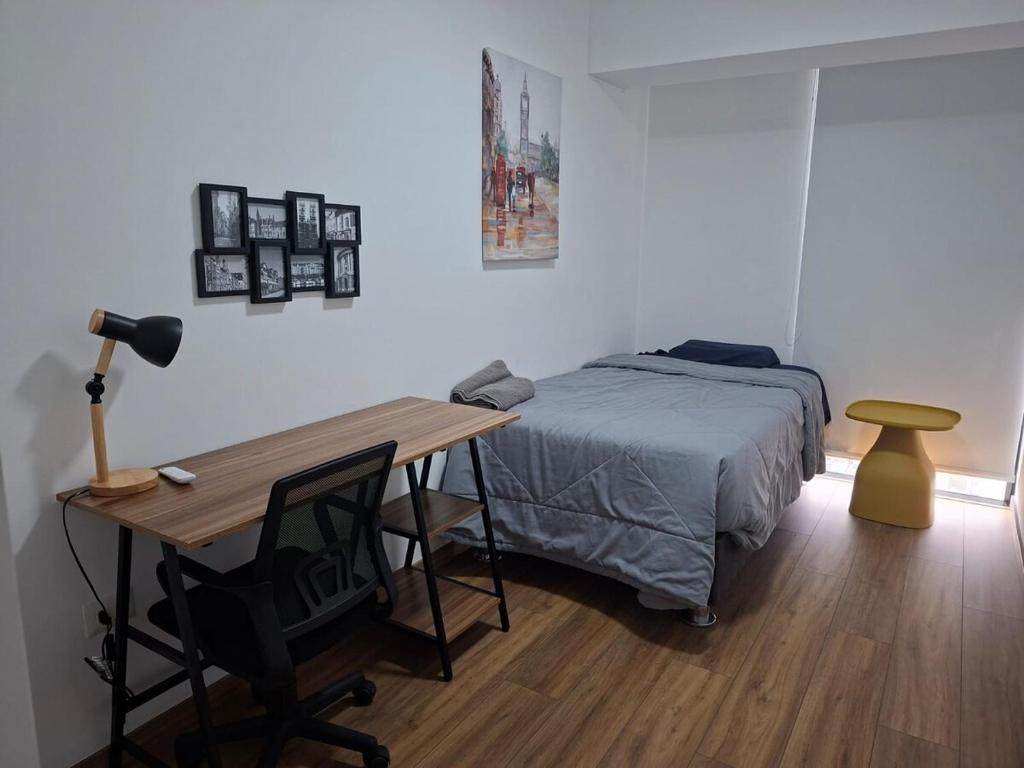 Apartment 2503 Free Parking 2 Bedrooms with Work Area - 4