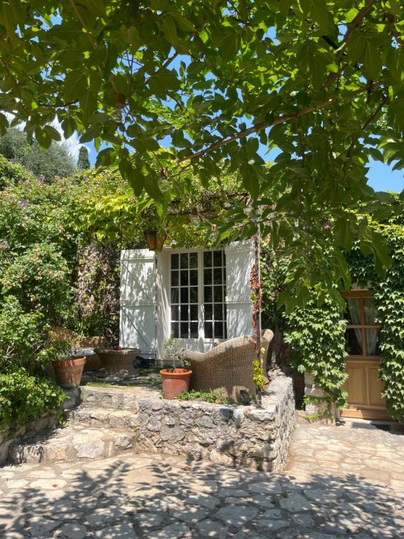 Petite Maison Provençale en pierre - Le Mazet - 1