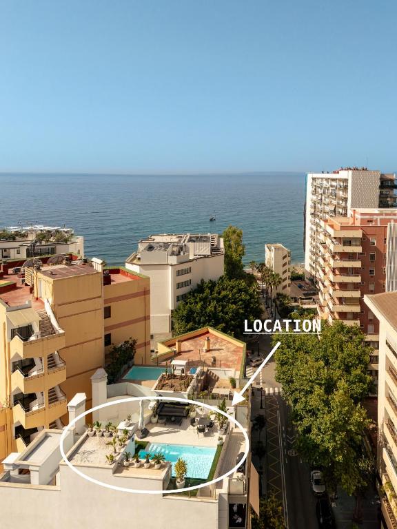 Marbella Sky Penthouse - Private Rooftop Pool - 5
