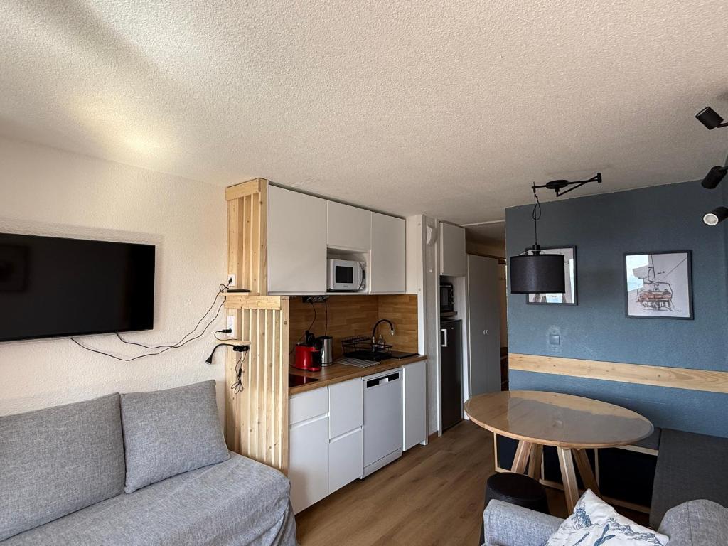 L'ecrin des alpages Belle Plagne,T2 pour 5 personnes, skis aux pieds - Location dimanche au dimanche - 2
