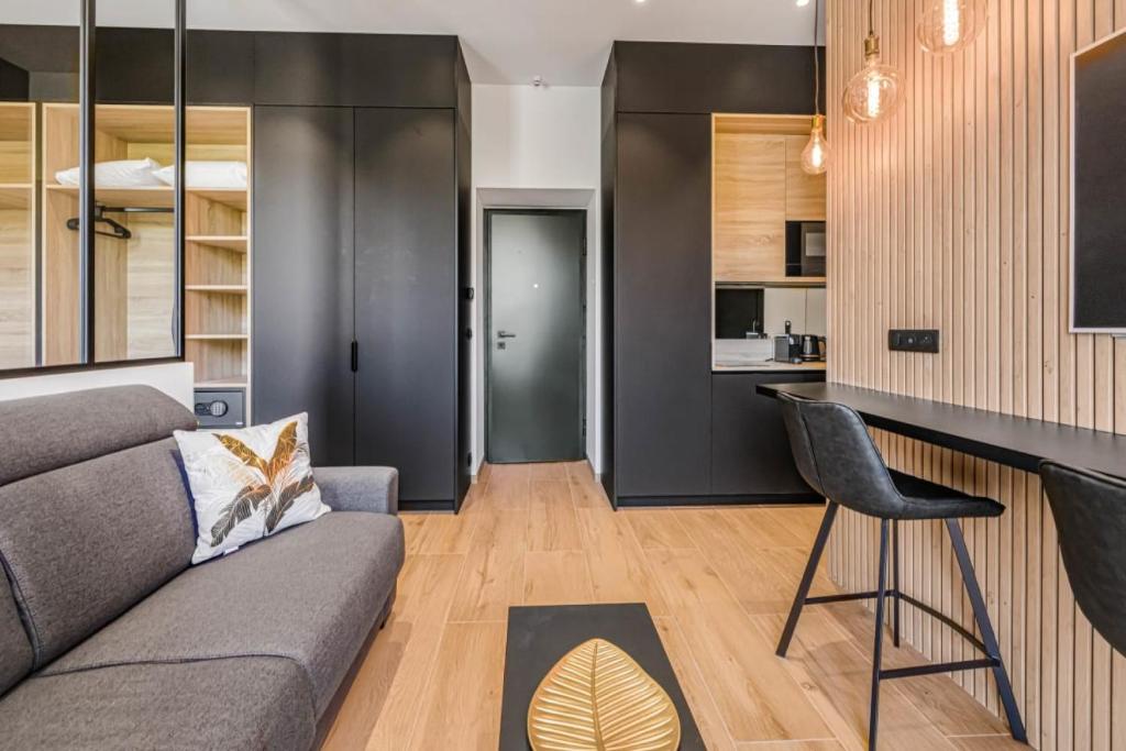 Azurenting - Louvre - T2 Onyx Prestige - 5