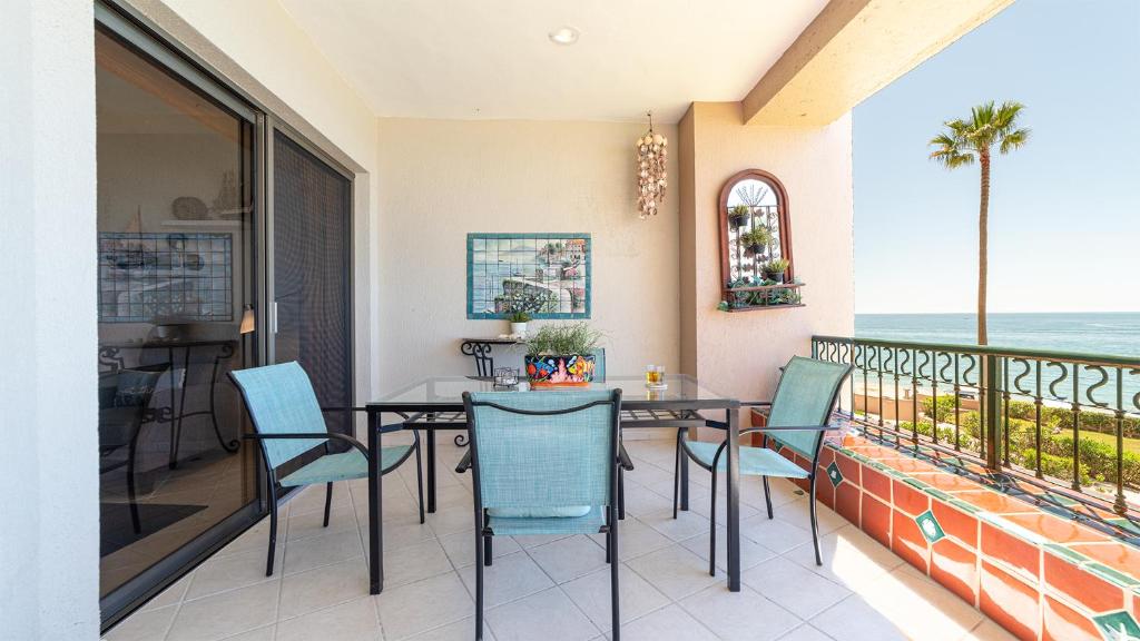 Enjoy This Beautiful 2BR/2BA Condo by the Beach at the Sonoran Spa Resort - 5