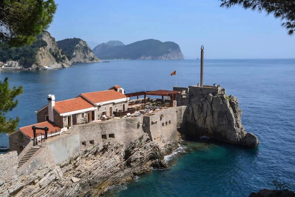 Petrovac stan - 1