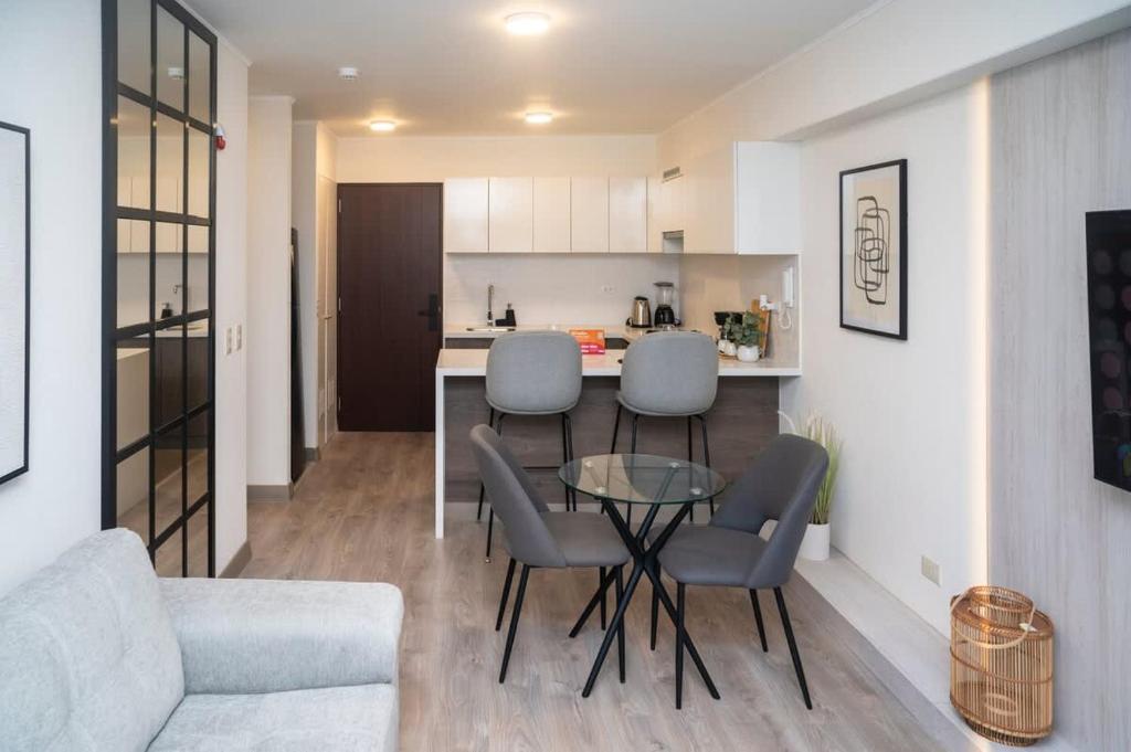 Minimalist Luxe - San Isidro - 4