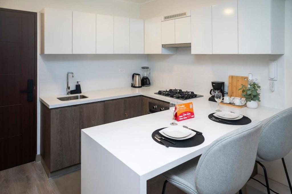 Minimalist Luxe - San Isidro - 5