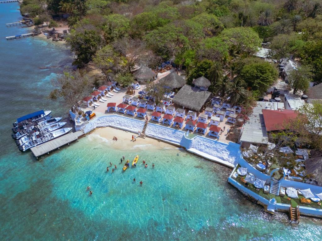Bora Bora Beach Club Cartagena - 1