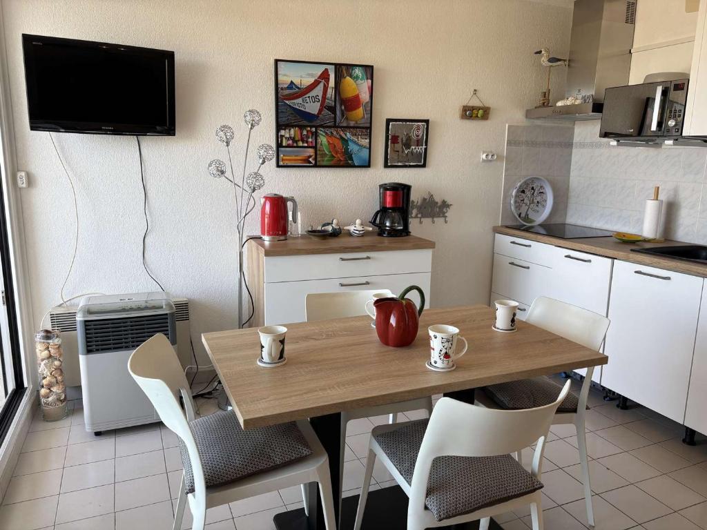 Appartement calme terrasse - 4 pers. - FR-1-250-341 - 2