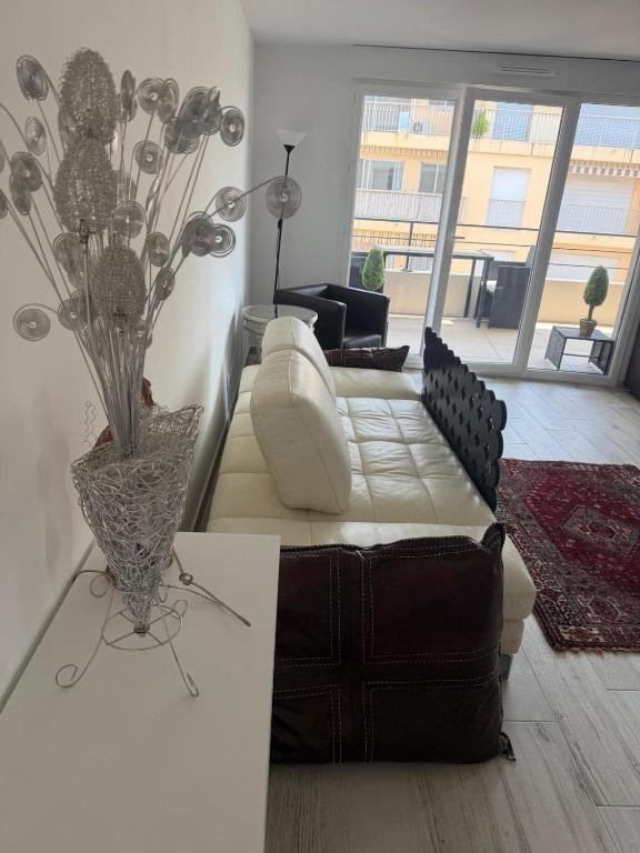 Newly build 2 bed Cap-Martin beach - 10mns from Monaco - 4