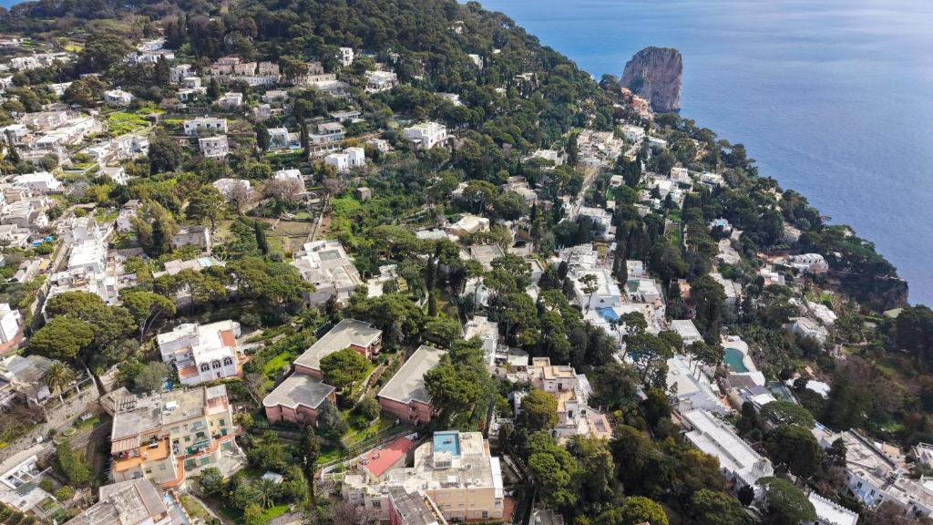 Capri - The Echo of the Sirens - 5