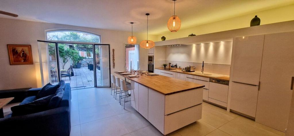 ESPRIT LOFT, Appartement d'Exception, 3 chambres, Jardin au Centre Ville, Climatisation - 3