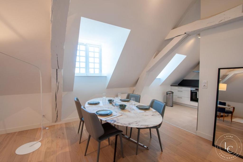 Le Martroi - Hypercentre avec vue - 55m 1 chambre - 4