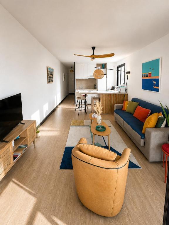 Home Riviera - One-Bedroom Apartment Near Beach - 1