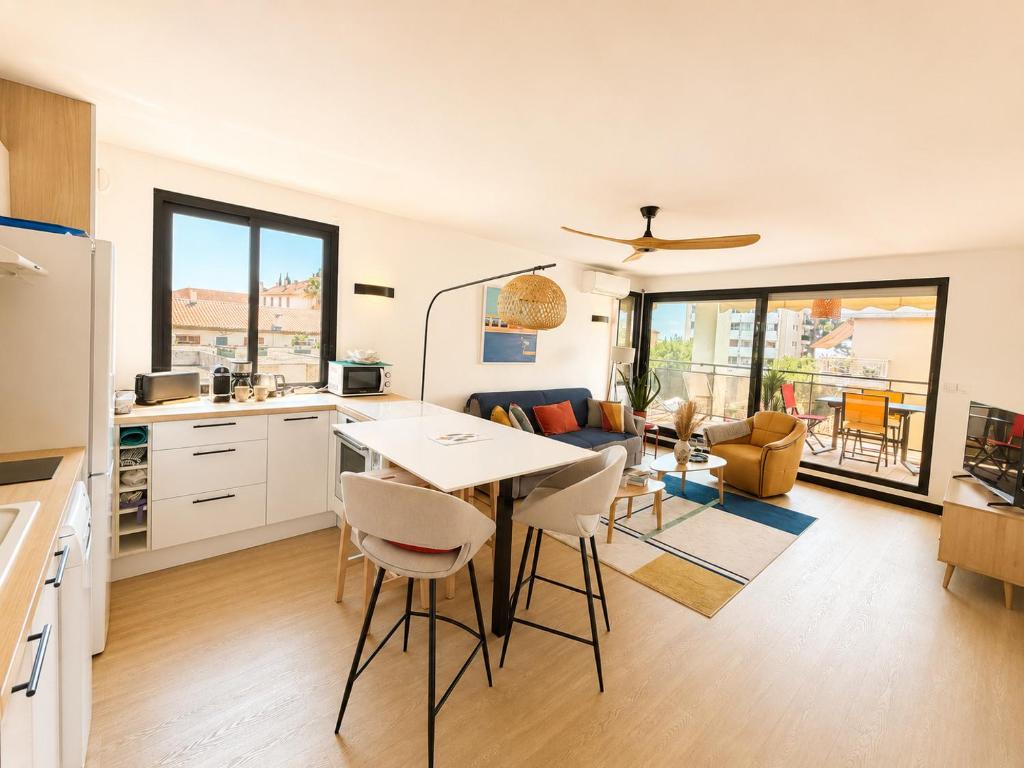 Home Riviera - One-Bedroom Apartment Near Beach - 2