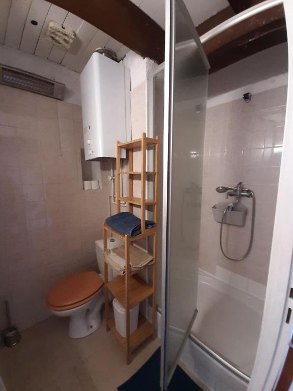 50m2 à 3 minutes à pied du Vieux-Port, Vue dégagée sur les toits - 4