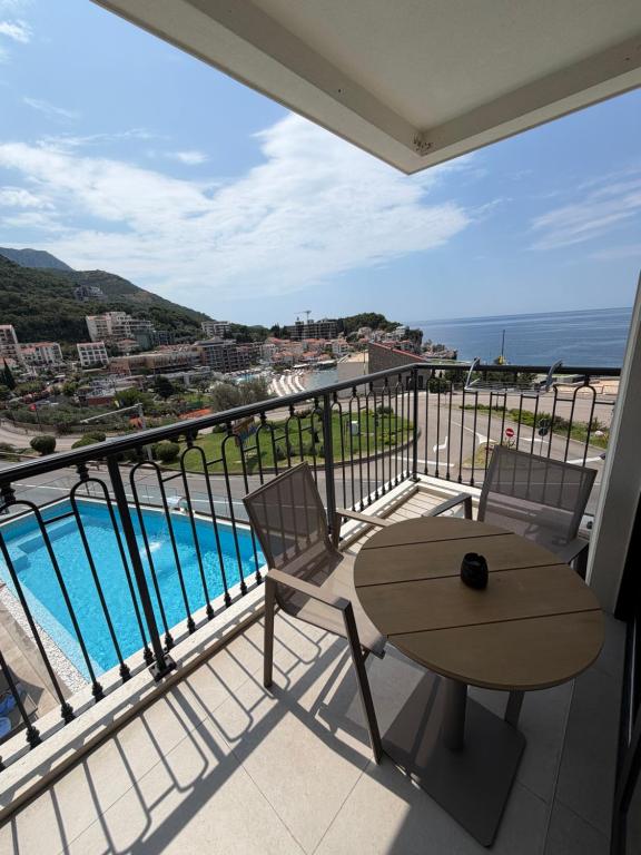 Exclusive Hotel - 2