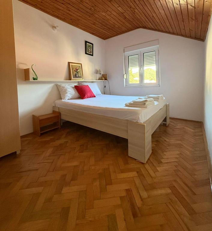 Apartman sa dve spavace sobe Popović - 2