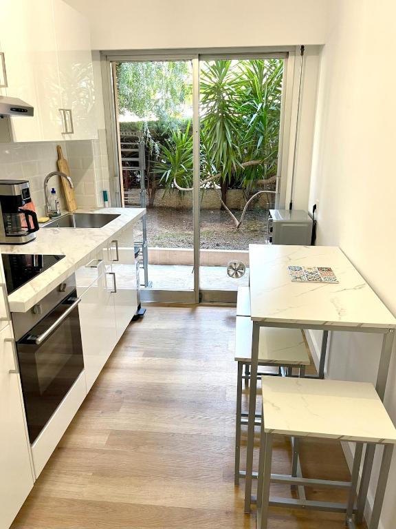 Apartment with private garden of Cannes - 5