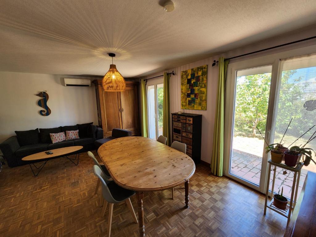 Maison individuelle de plain pied avec jardin - 2