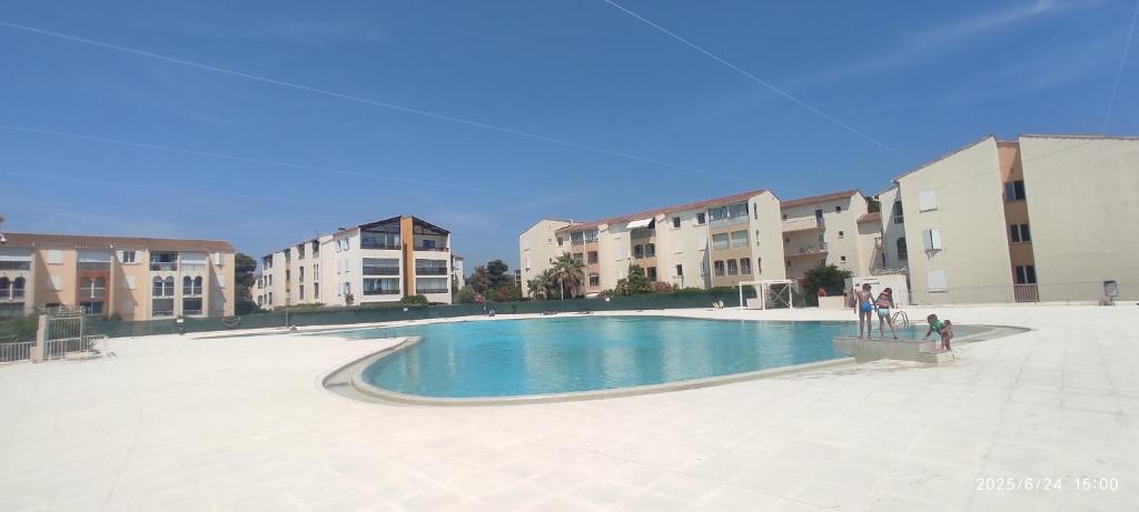 Appartement avec piscine à Fréjus - 1