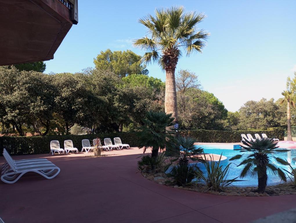 EXCLUSIVE fin AOUT Chalet Cosy Agde 6 pers, clim, piscine, Pinède, parking, calme Méditerranée - 2