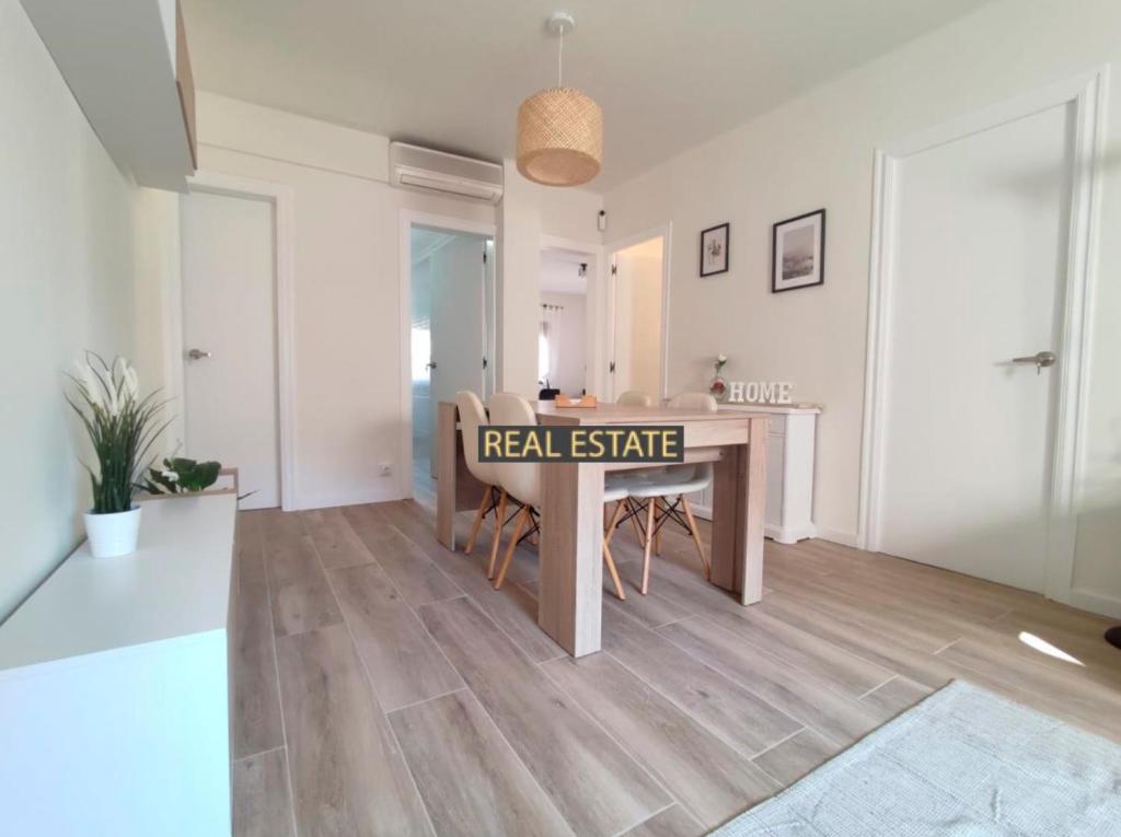 SaGrErA fLaT - 1