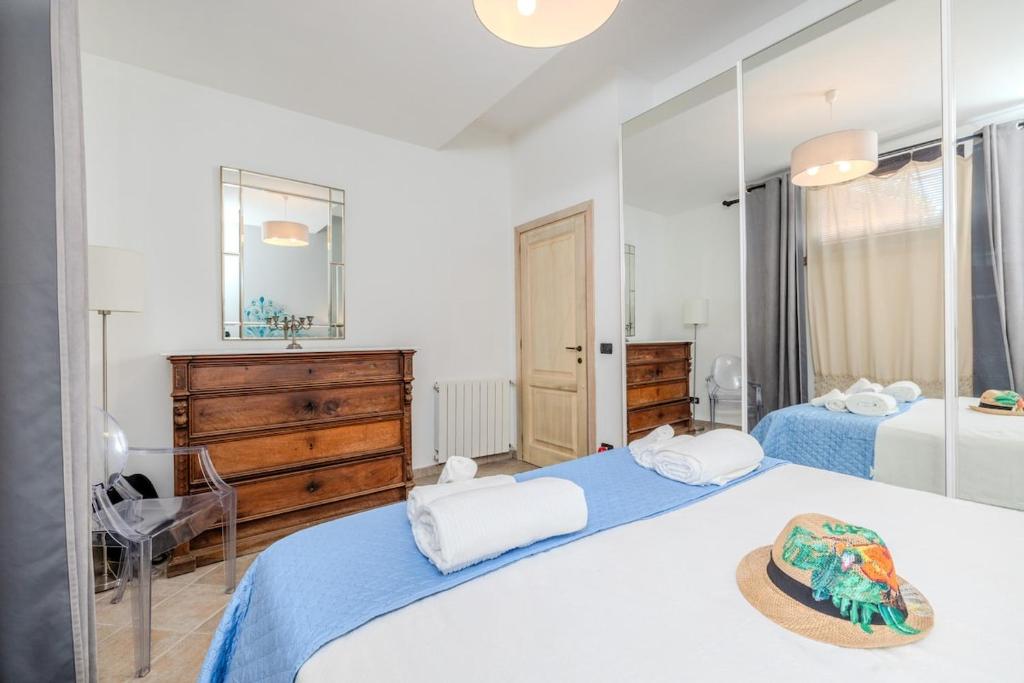 Garden Suite - Shared Pool & Designer Interiors - 3