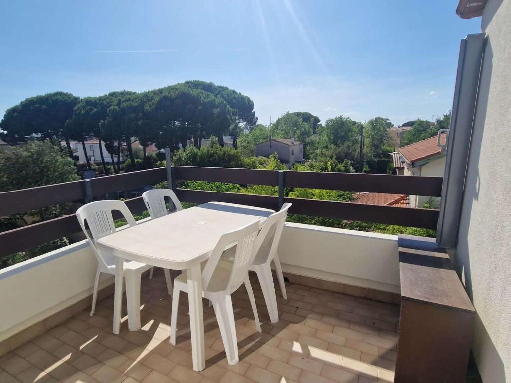 Studio cab. climatisé avec terrasse, pk privé et piscine - Grau d'Agde - 2