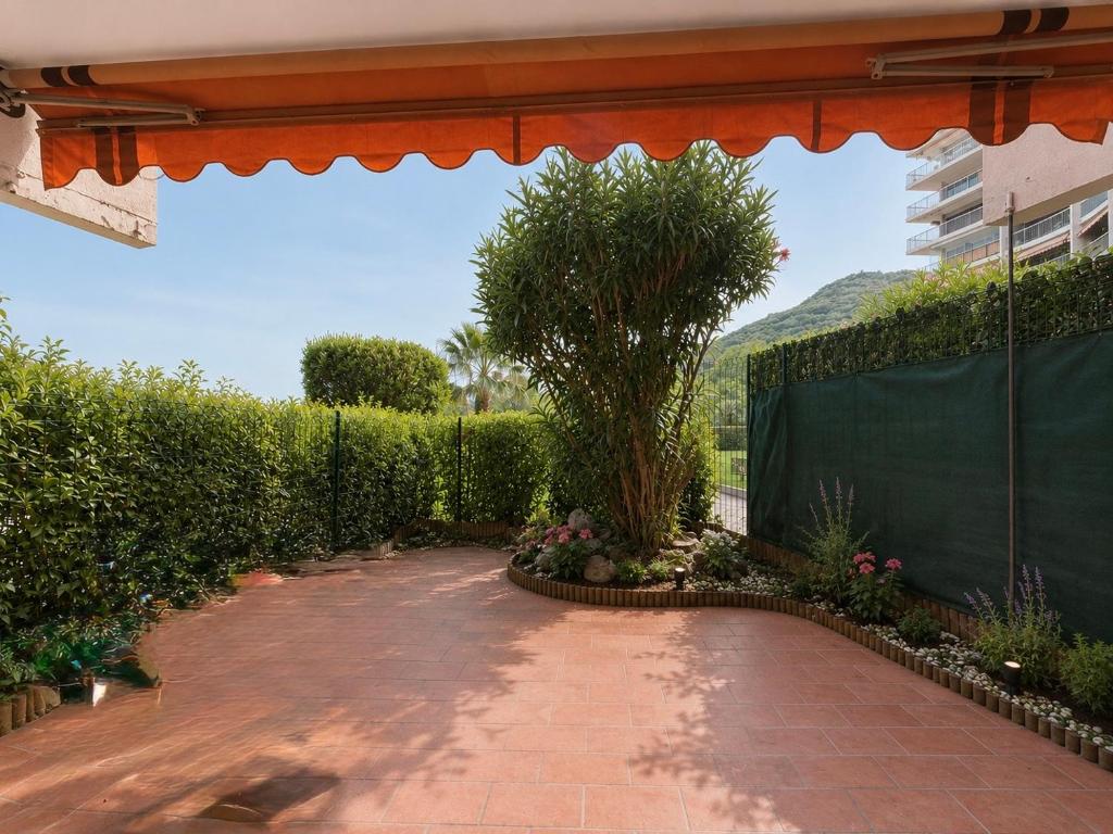 Cannes Marina Garden & Terrace - 4