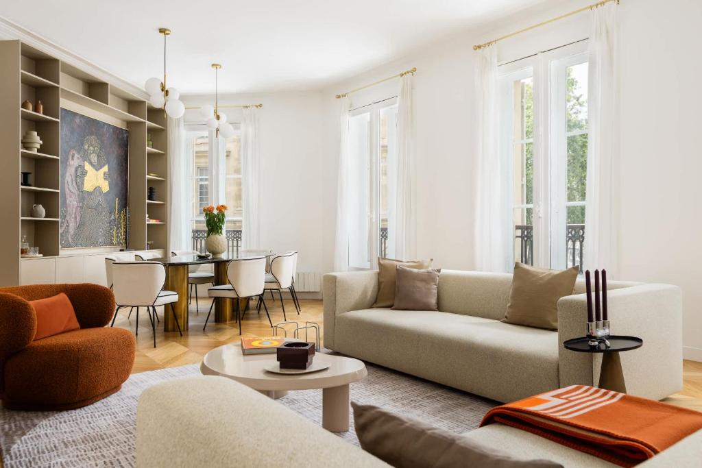 Luxury Rivoli 4 Bed 3,5 Bath by Hotel de Ville BHV - 2