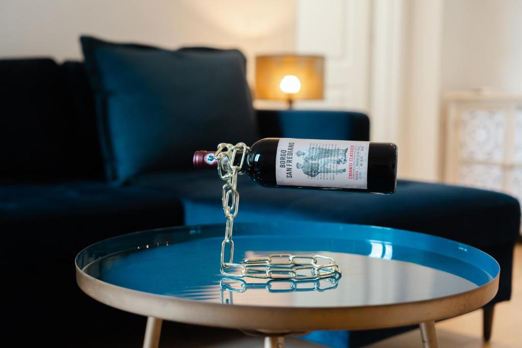 Four seasons apartment 50 m from Duomo - 5