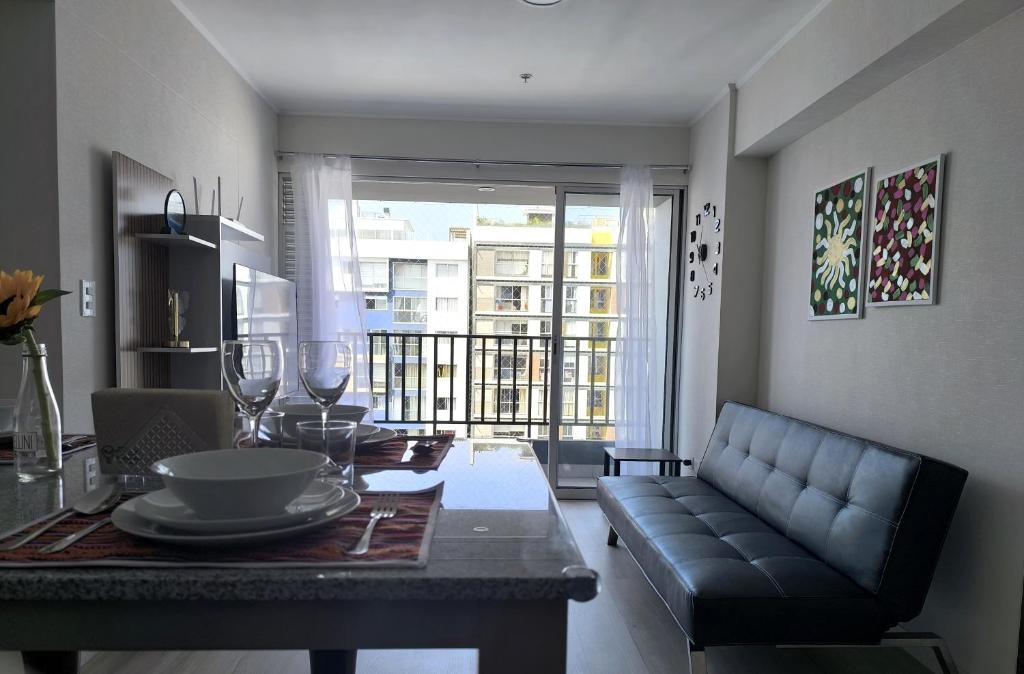 Impecable, estreno, cuadra 14 AV Brasil wifi alta velocidad gratis, Pueblo Libre- Lima-Perú - 2