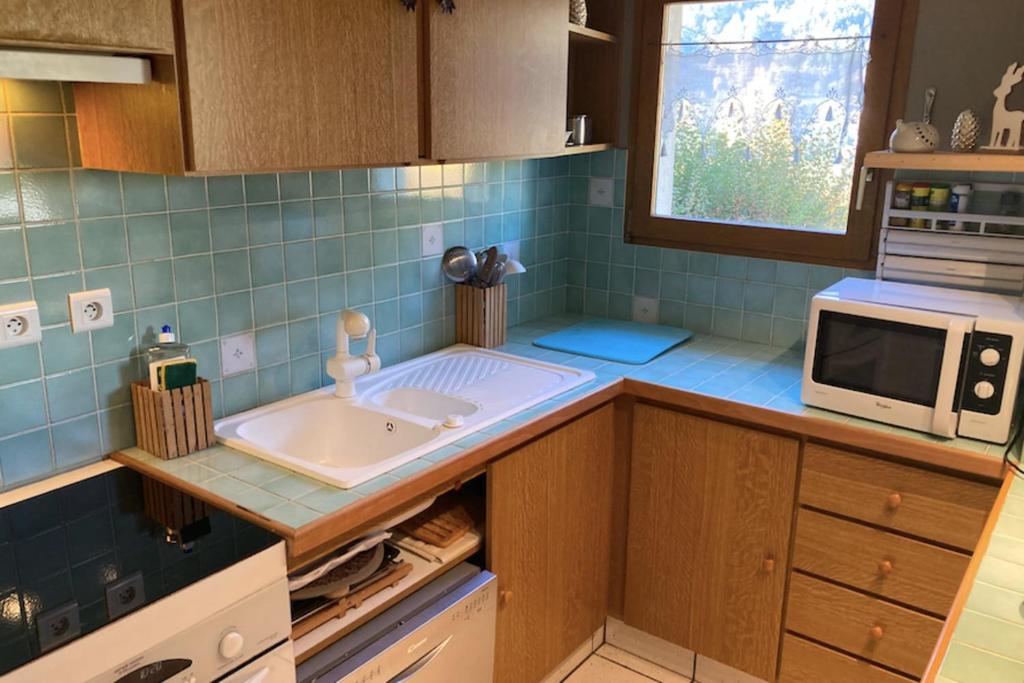 Appartement chaleureux avec vue sur les montagnes - 4