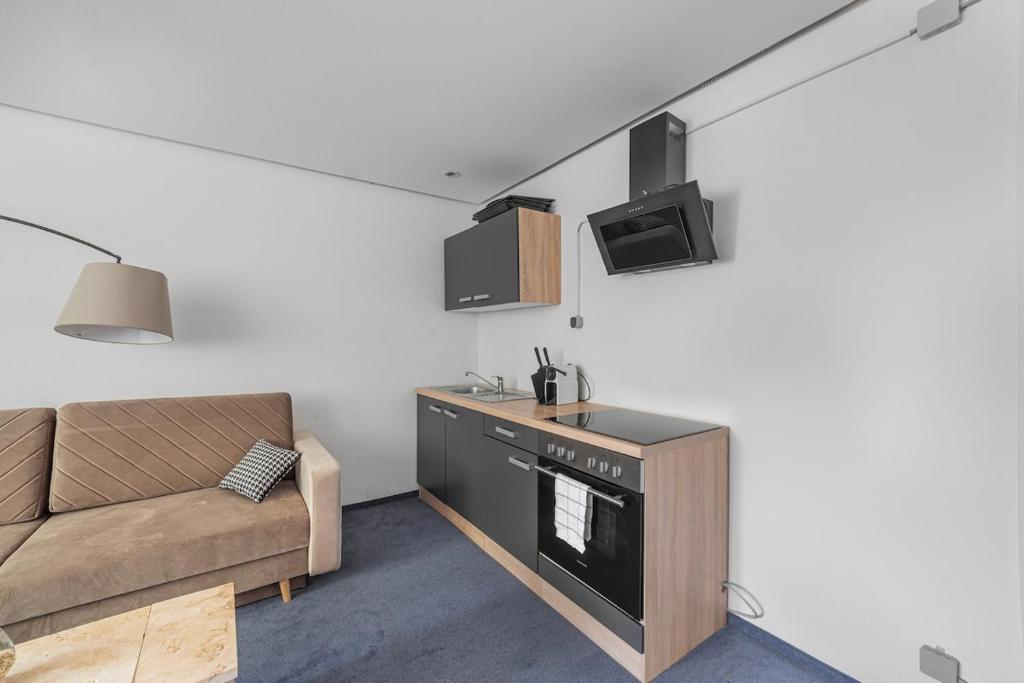 Kanal Apartment No2 I 8P I München - 2