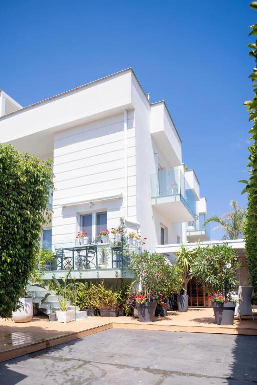 Lillà Unique Mondello Elegant sea Villa and SPA - 5