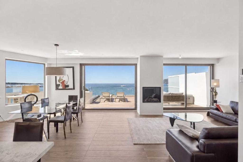REF 2081 - Cannes Croisette - Appartement vue mer à louer - 4