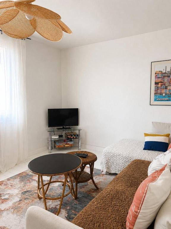 Cocon moderne avec jardin privatif – Tours - 2
