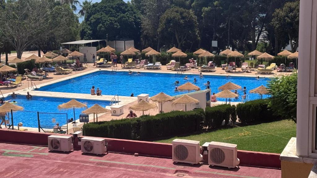 Estudio Hercules Con Vistas A la Piscina - 2