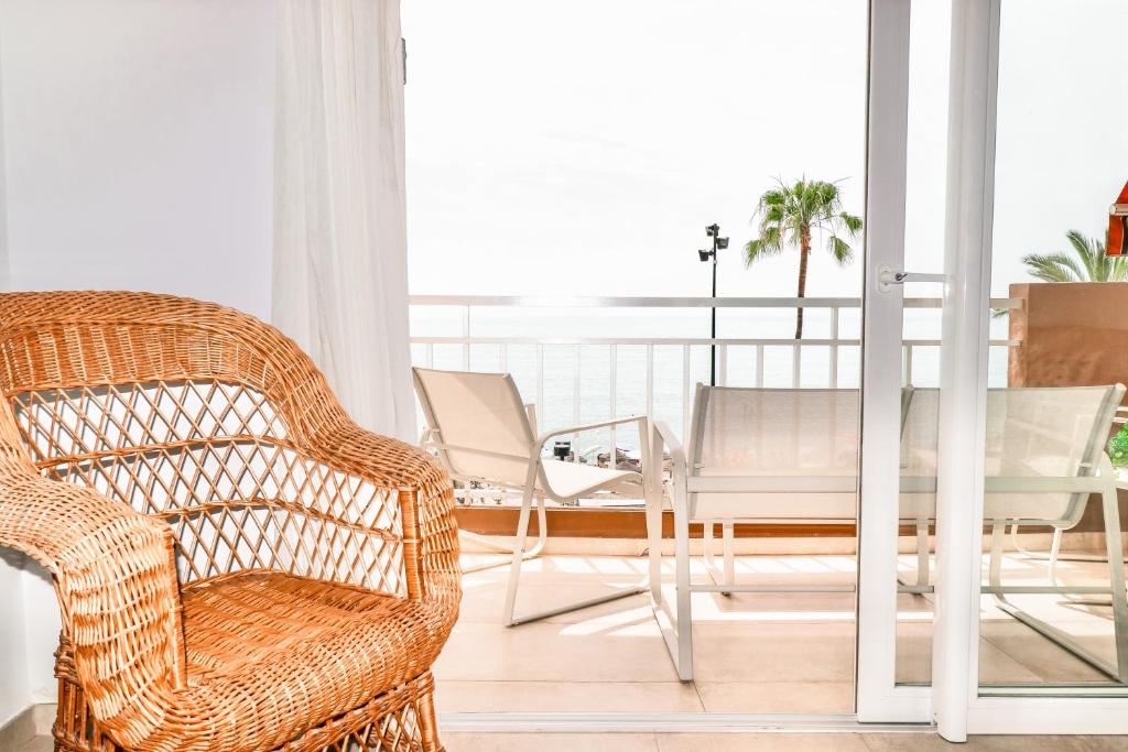 Bliss Frontline Sea View Fuengirola Beach 3 BR - 2