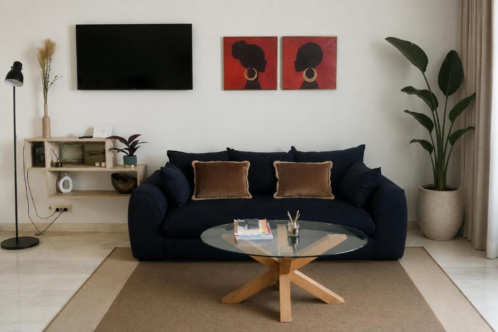 Bright & Cozy studio in the center of Puerto Banus, pool and terrace. - 2