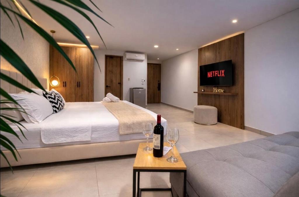 Suite de lujo cama king con AC - 1